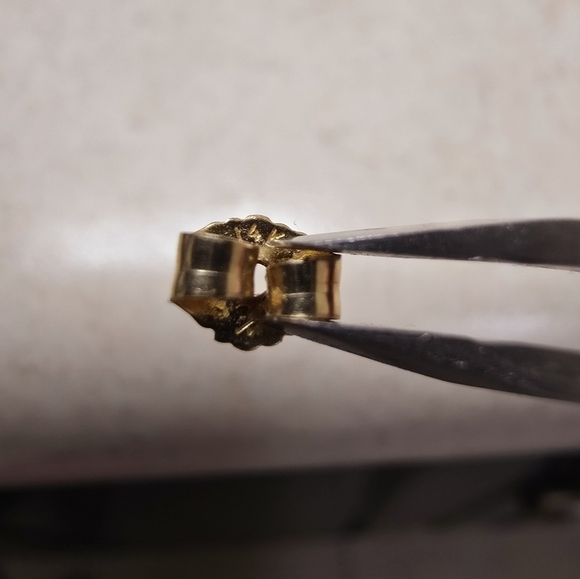 MEJURI Elegant 14k Yellow Gold Geniune White Sapphire Stud Earrings Discontinued - Picture 8 of 9